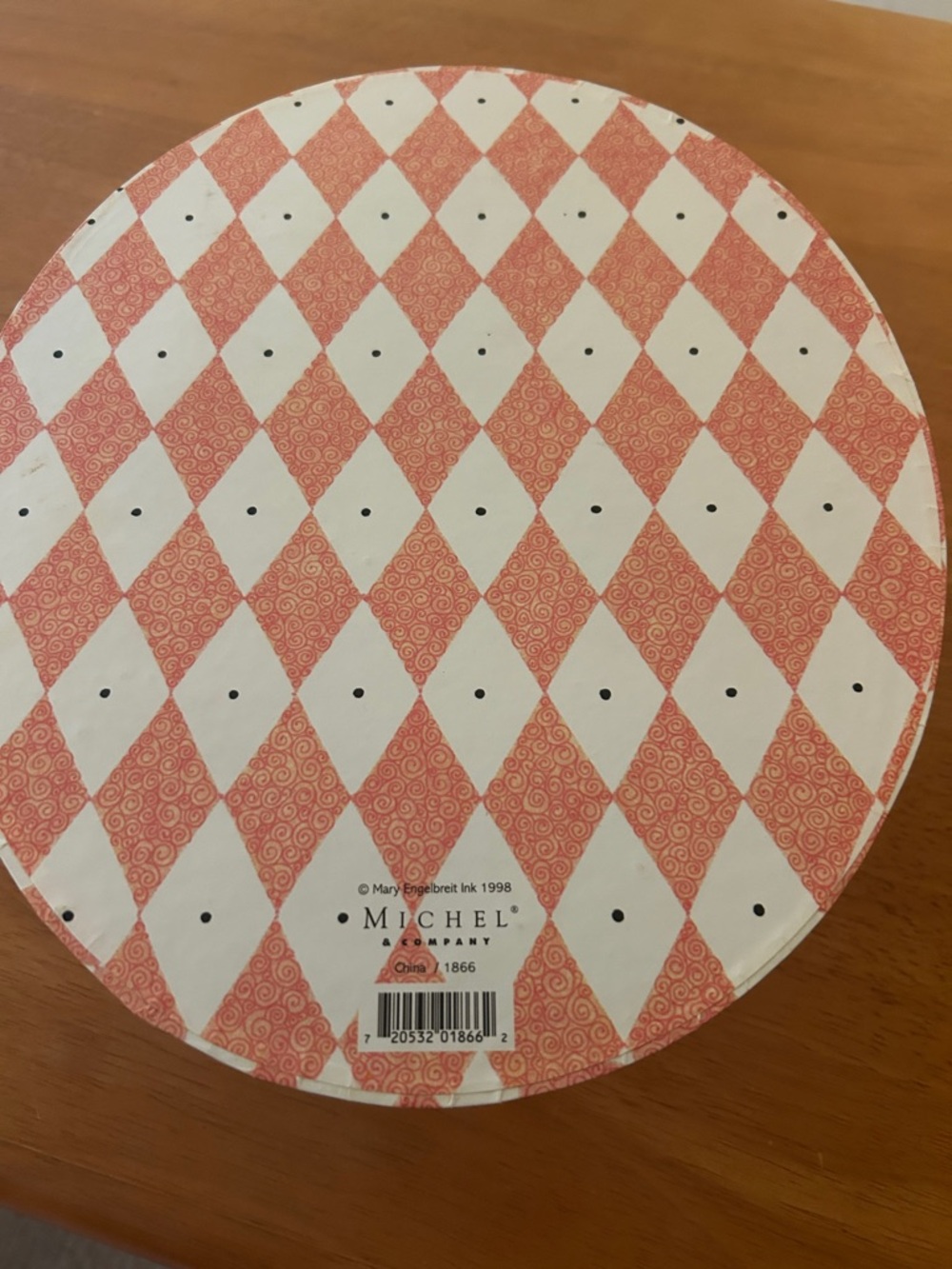 Mary Engelbreit Coral Pink Harlequin Patterned oval hat Box - Picture 4 of 6